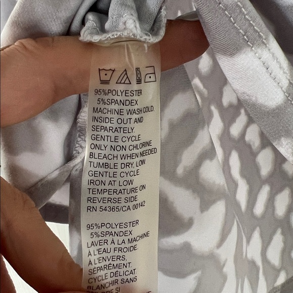 TanJay Gray Patterned Long Sleeve Top - Picture 5 of 5